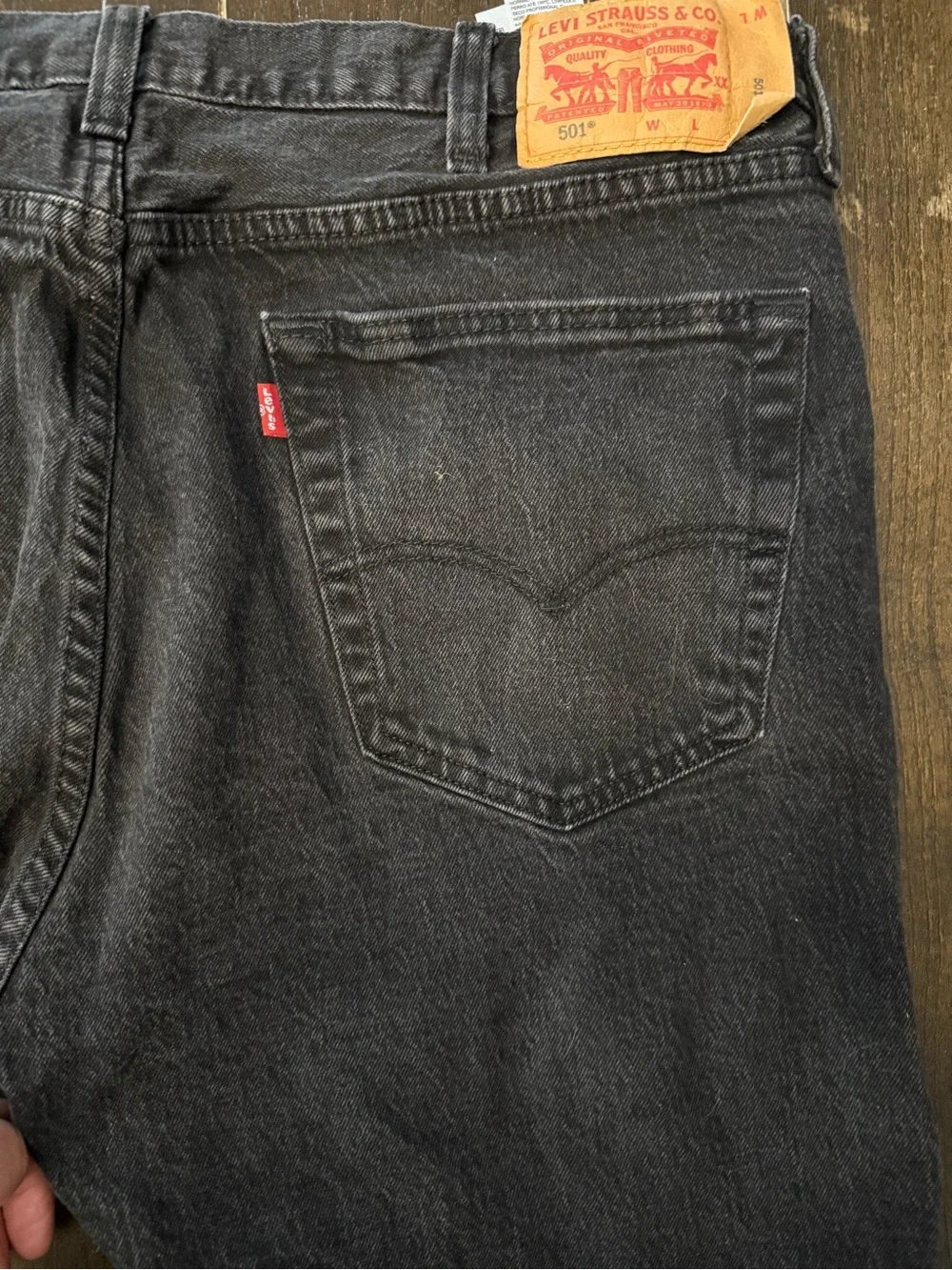 Levi's Men's Premium Straight Leg Button Fly Black Denim Jeans 40x32
